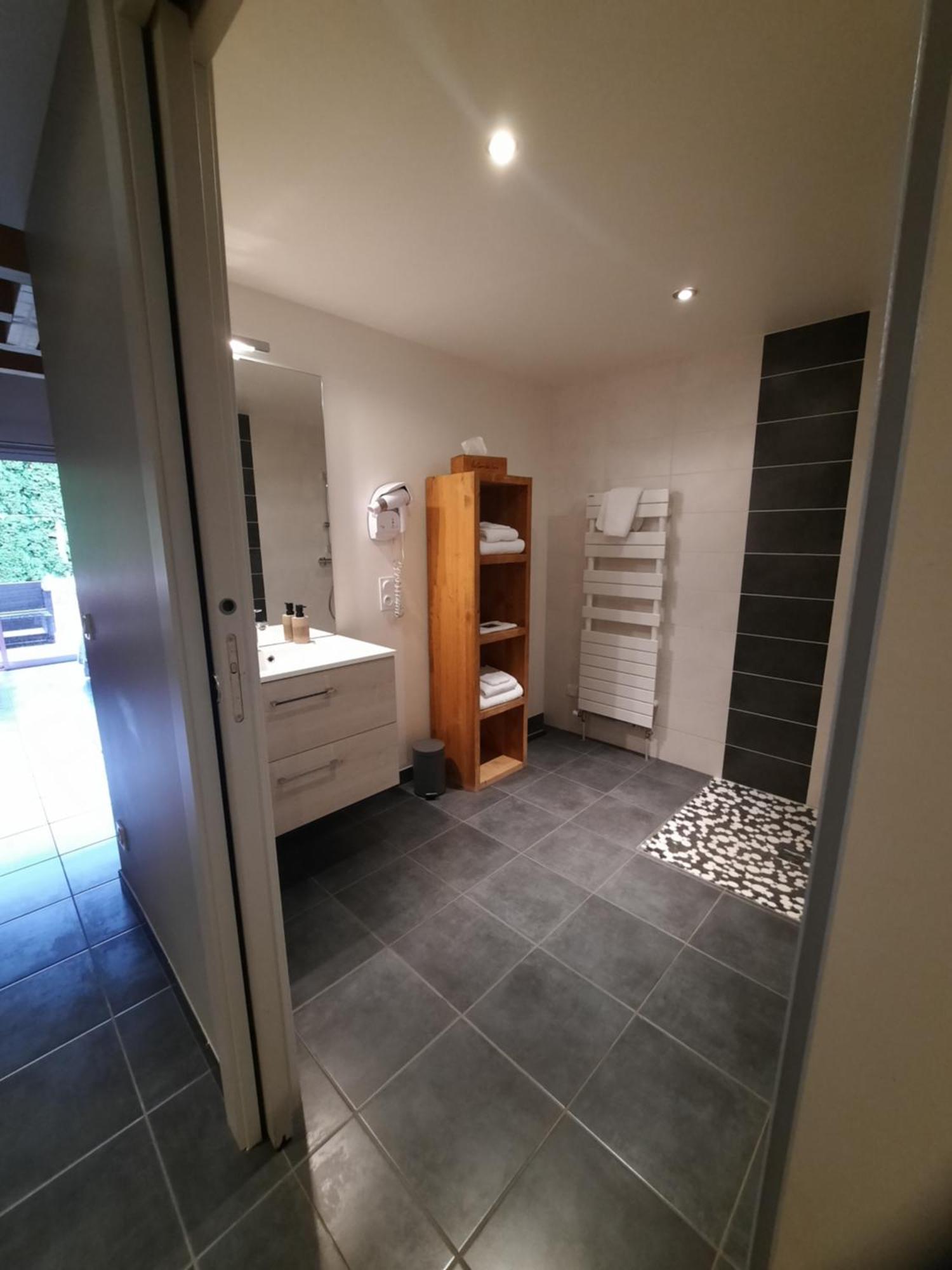 Au Coeur Des Lacs - Chambres D'Hotes Gérardmer Oda fotoğraf